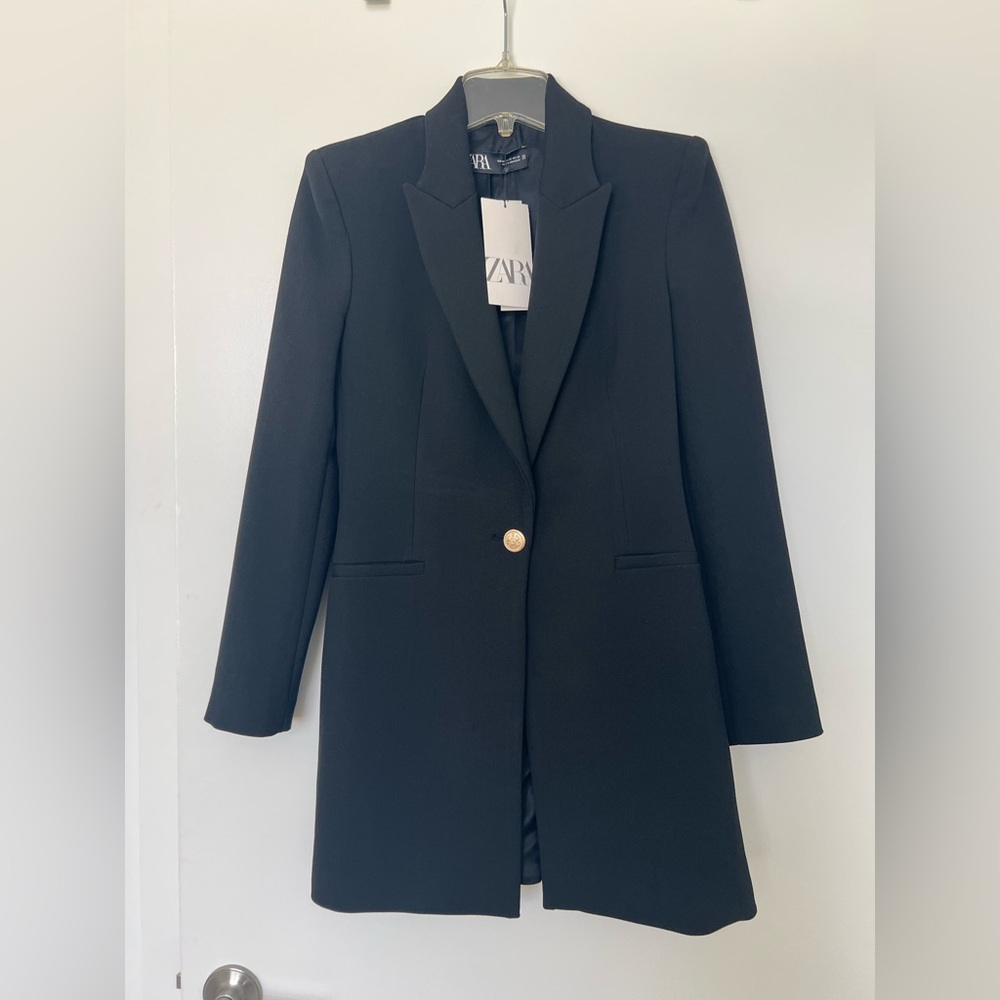 Zara Black Long Blazer (Fitted)